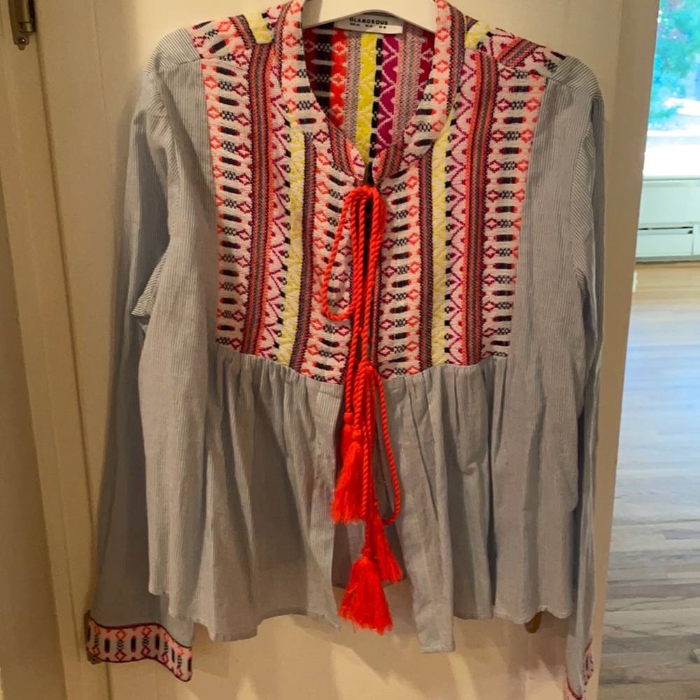 Tassel tie top